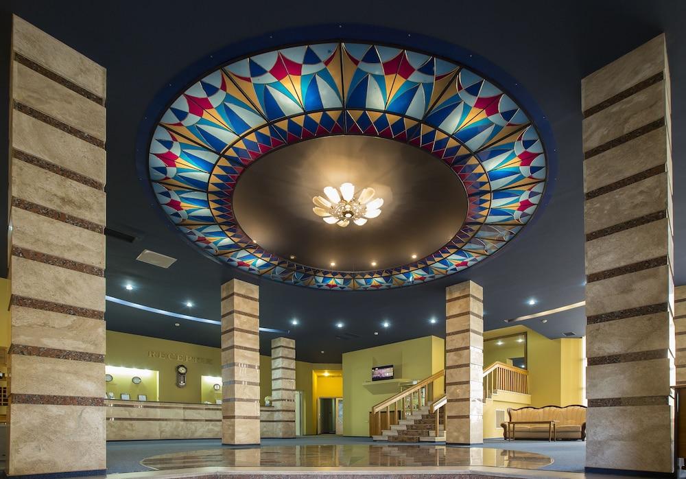 Dacia Hotel Chişinau Exteriör bild